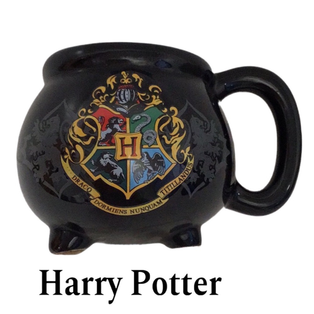 HARRY POTTER Hogwarts Cauldron Mug, 3D, Ceramic, 20 oz., Black